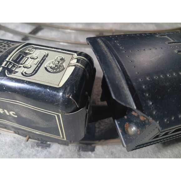 Vintage Union Pacific Mechanical Train Set Engine Coal Car Rail Car - Picture 5 of 9